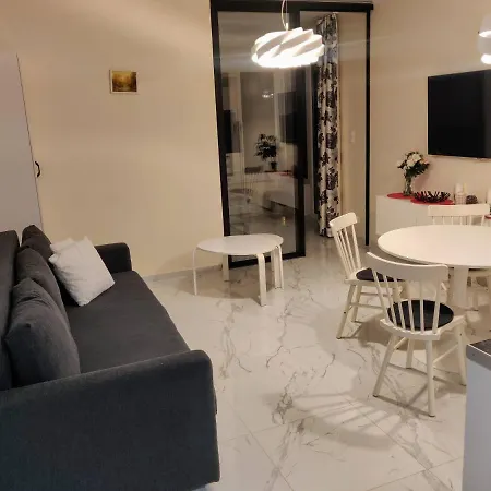 Apartament Enklawa Przy Plaży - Szklane